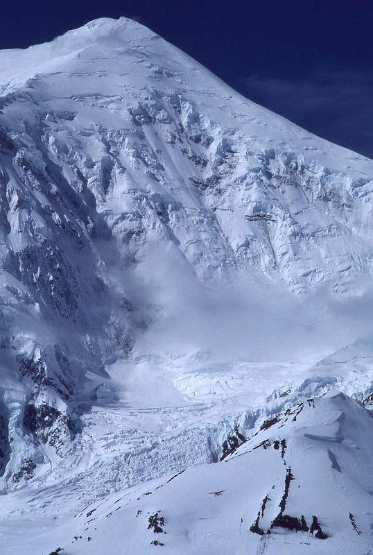 034 Mt McKinley May 1987 Mt Foraker and Airplane.jpg